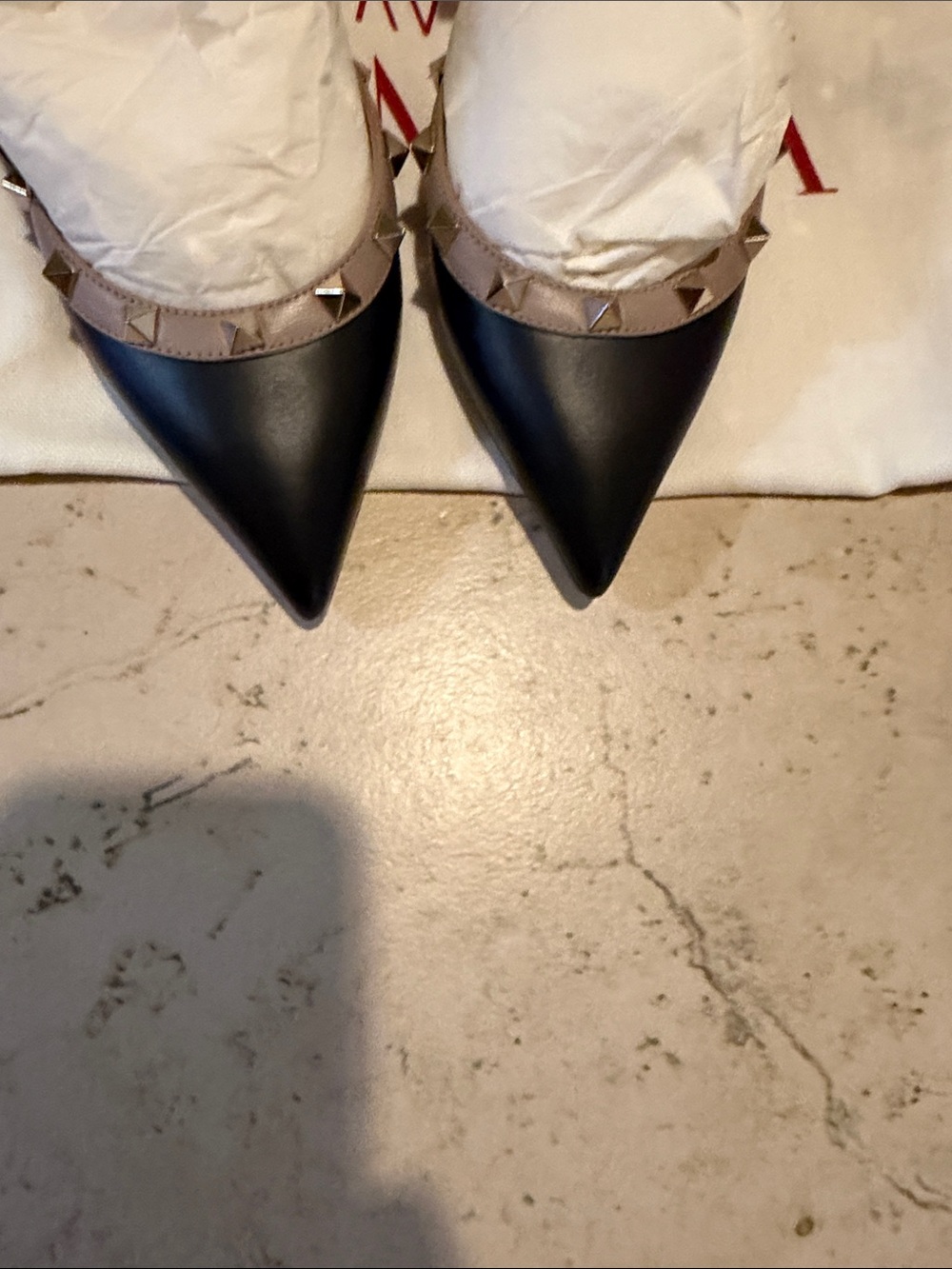 Valentino Black Pointed Rockstud Slingback Pumps with Nude Trim - Picture 7 of 14